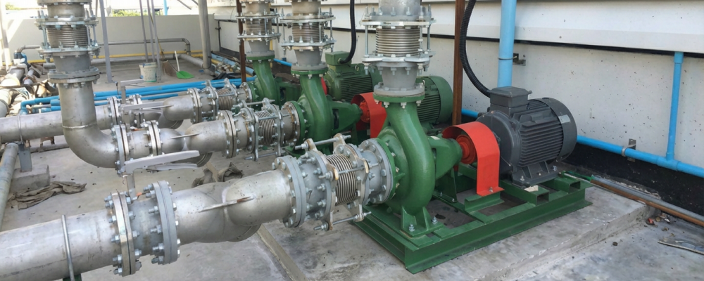 Vibração em bombas industriais